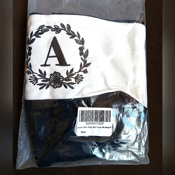 NIB NWT Monogrammed Canvas  Cosmetic Bag - Picture 3 of 6